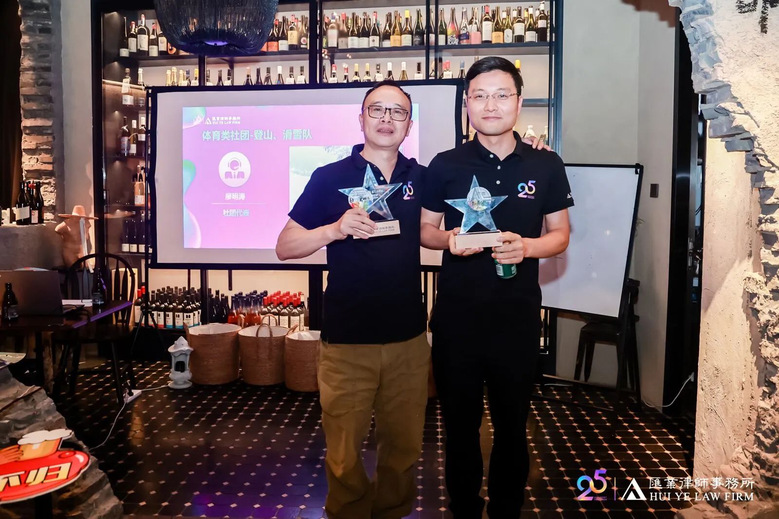 151327538457.jpg 949c8c7fec543582ecd9877b2e388b1.jpg