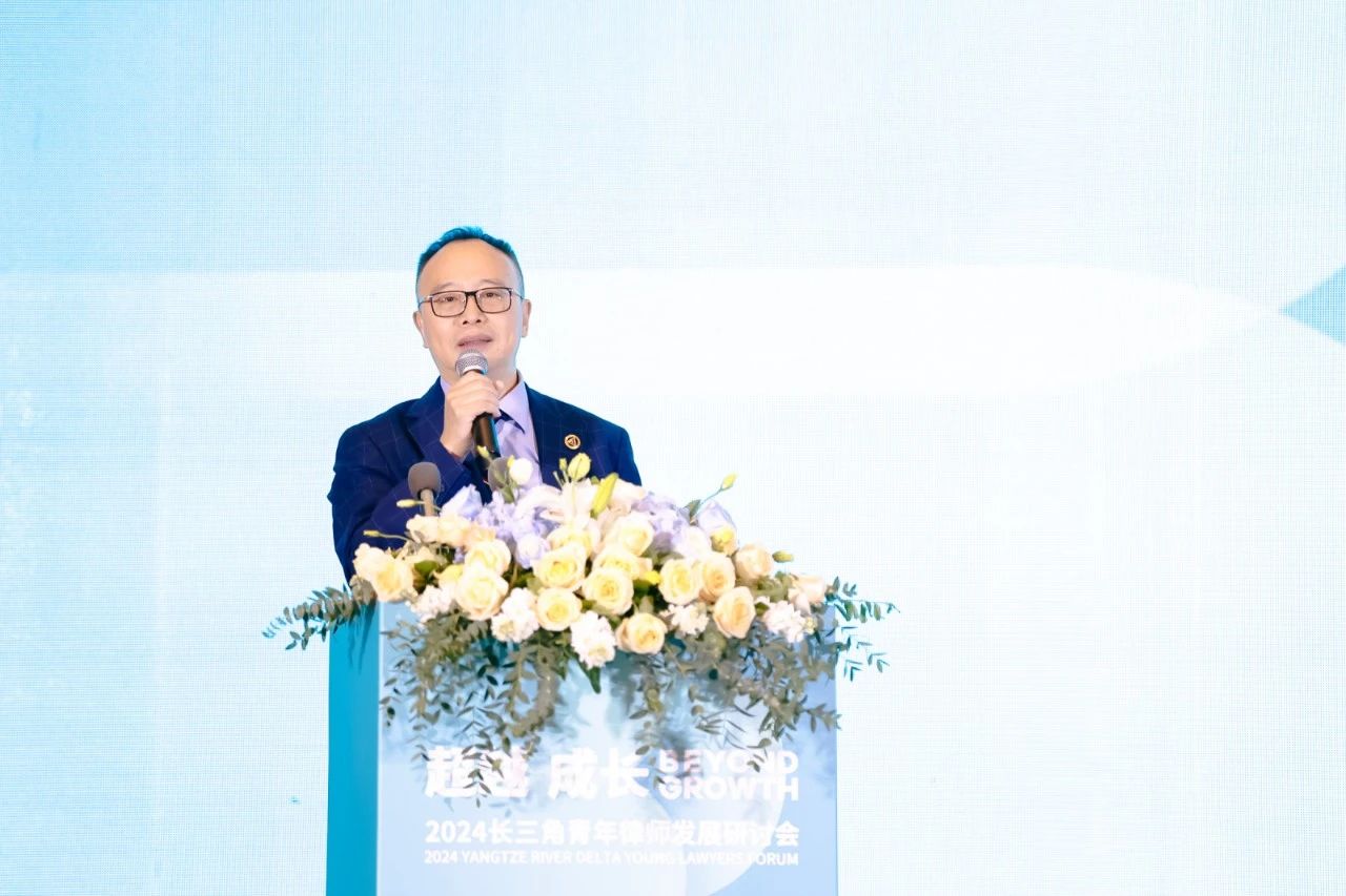 162546949382.jpg 782bd3fdce0d9f7ae0b2aa4cff59a61.jpg