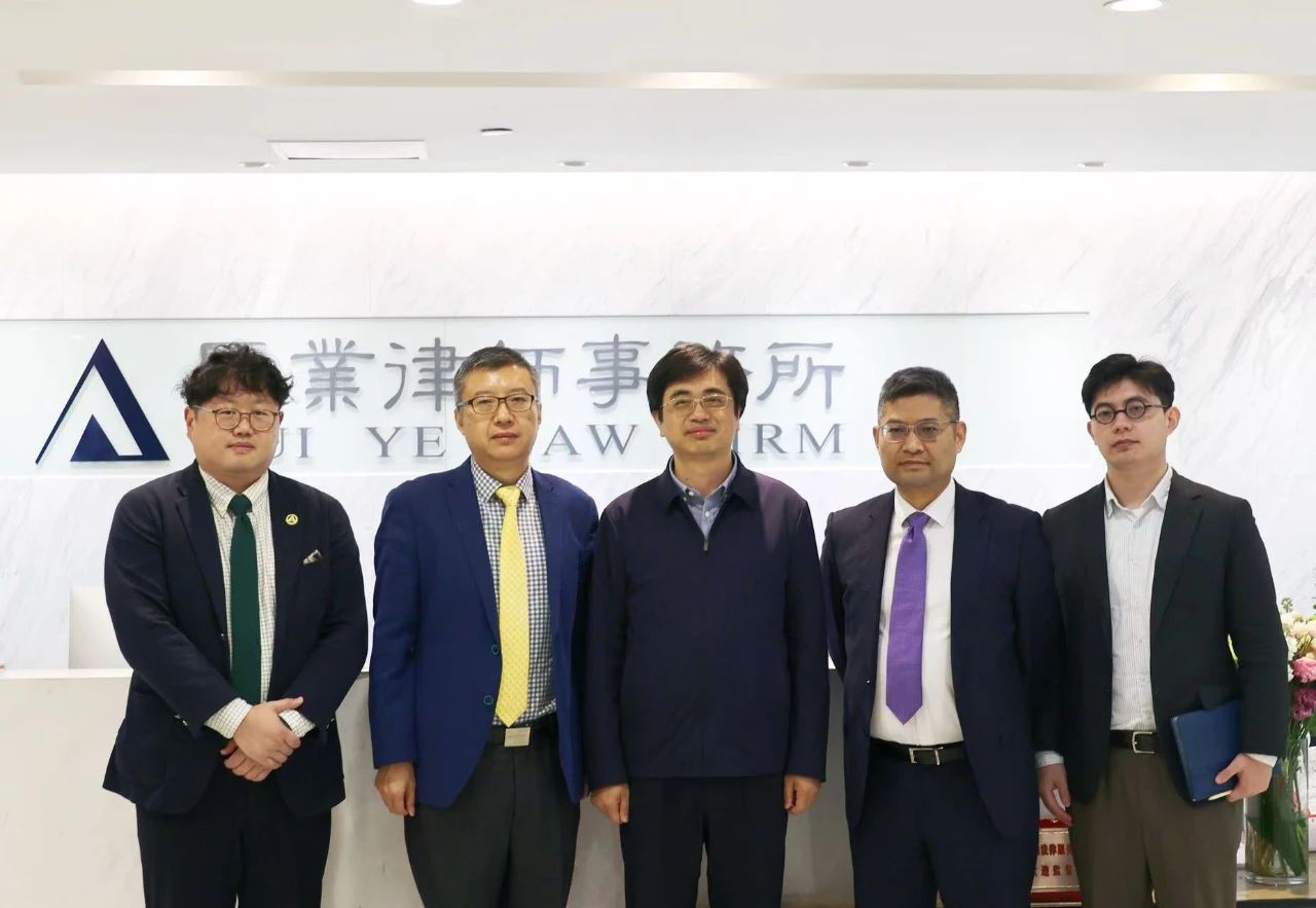 110910188825.jpg c5d0d3d4b081176be6012eb21321409.jpg